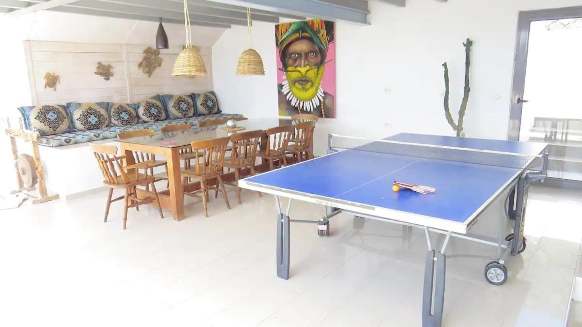 Luxus Villa Mit 5 Schlafzimmern, Heated Pool, Ps4, Fitnessraum Tabayesco Εξωτερικό φωτογραφία