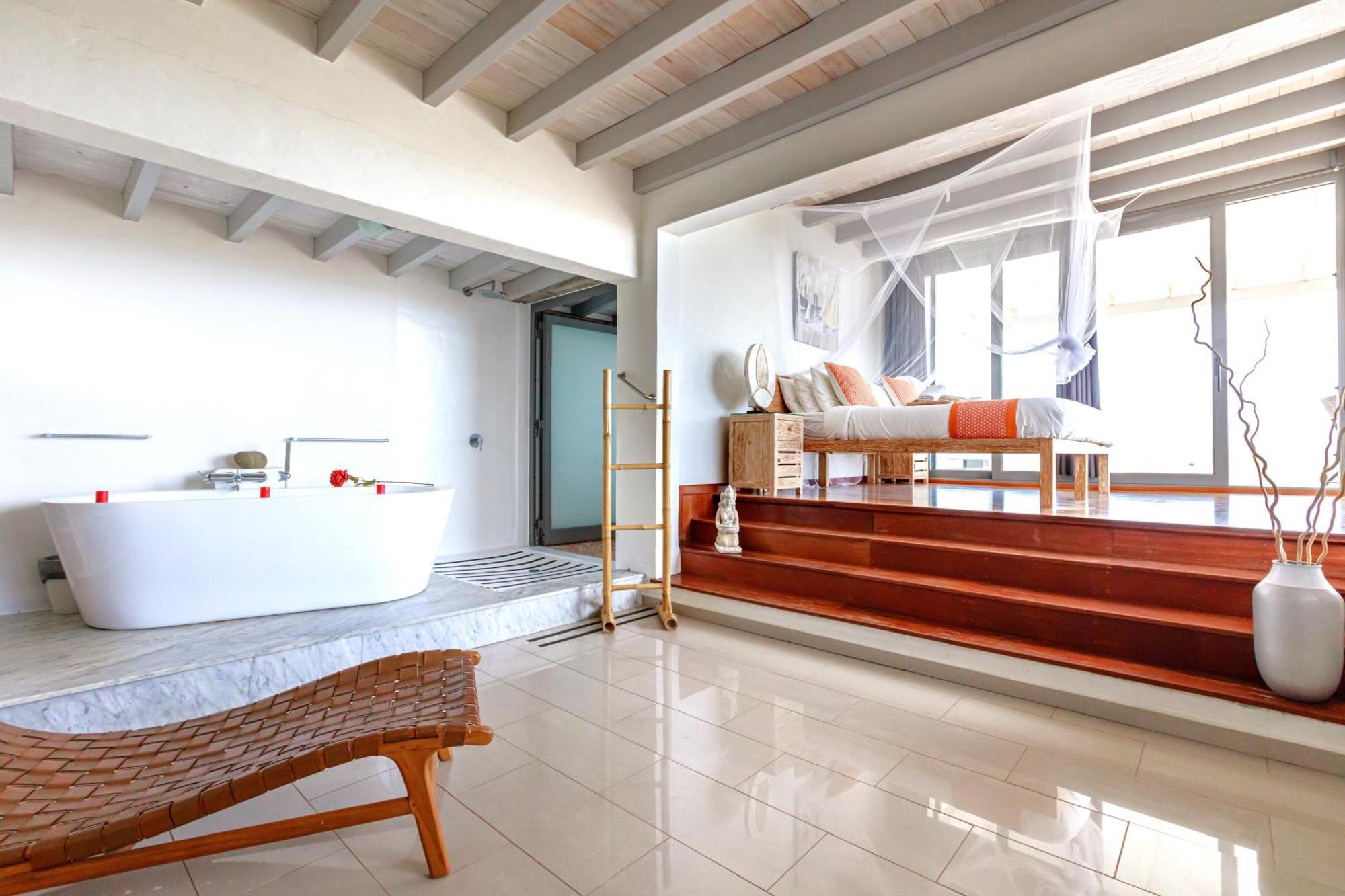 Luxus Villa Mit 5 Schlafzimmern, Heated Pool, Ps4, Fitnessraum Tabayesco Εξωτερικό φωτογραφία
