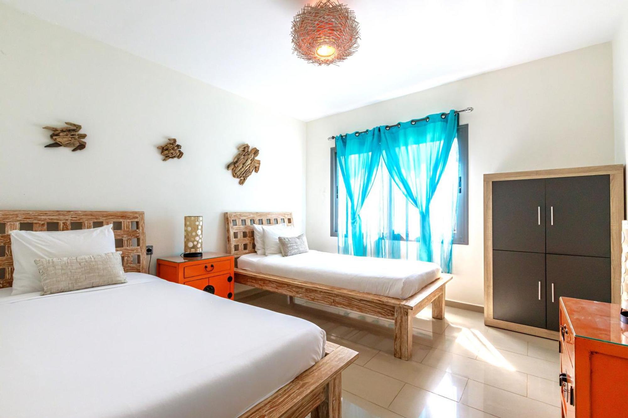 Luxus Villa Mit 5 Schlafzimmern, Heated Pool, Ps4, Fitnessraum Tabayesco Εξωτερικό φωτογραφία