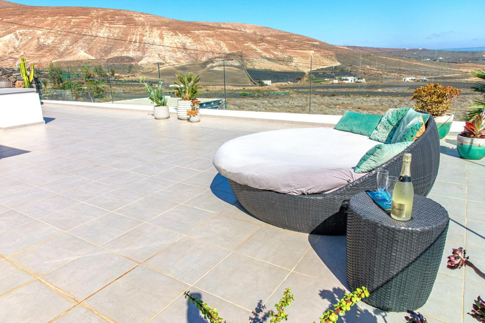 Luxus Villa Mit 5 Schlafzimmern, Heated Pool, Ps4, Fitnessraum Tabayesco Εξωτερικό φωτογραφία