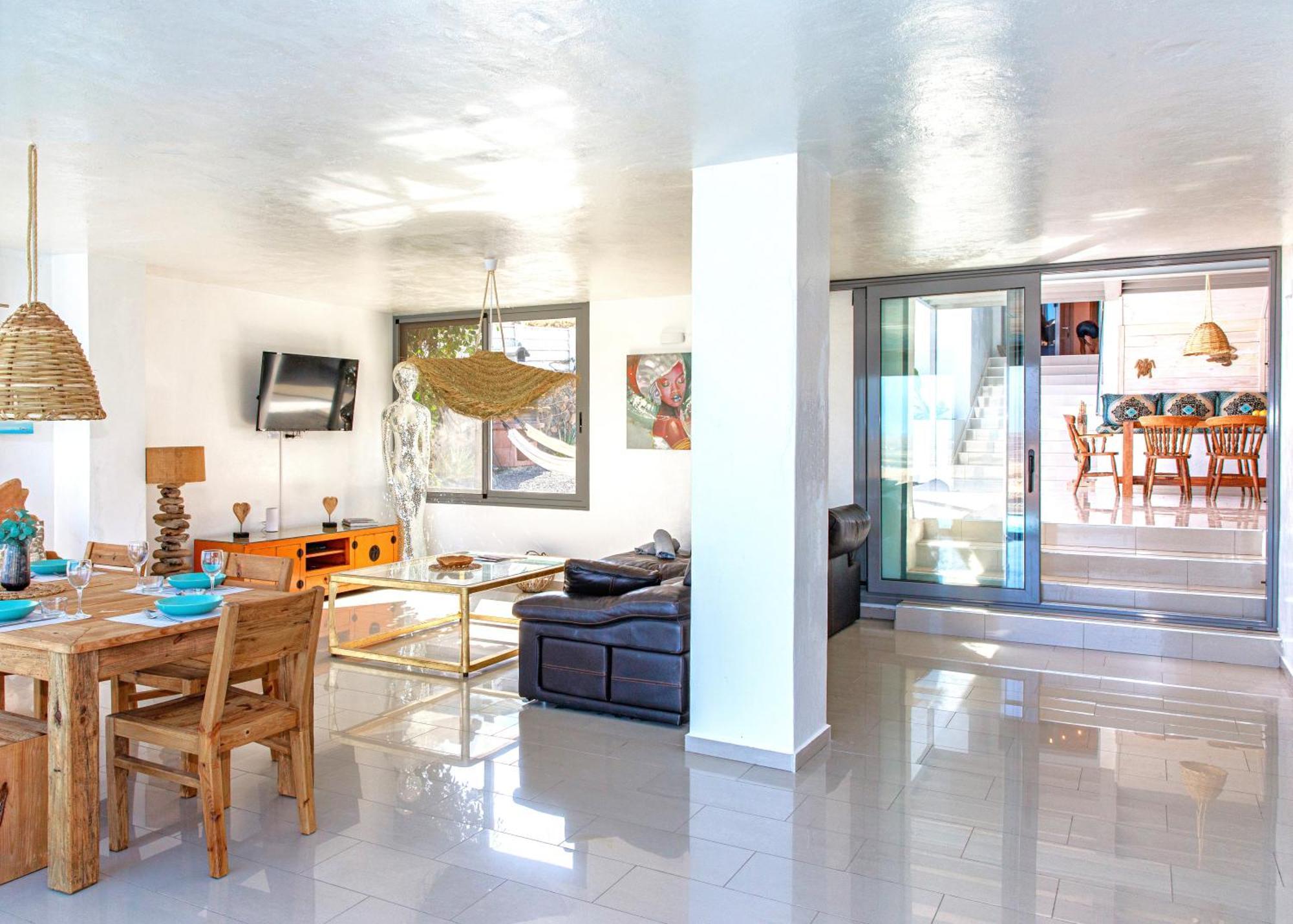 Luxus Villa Mit 5 Schlafzimmern, Heated Pool, Ps4, Fitnessraum Tabayesco Εξωτερικό φωτογραφία
