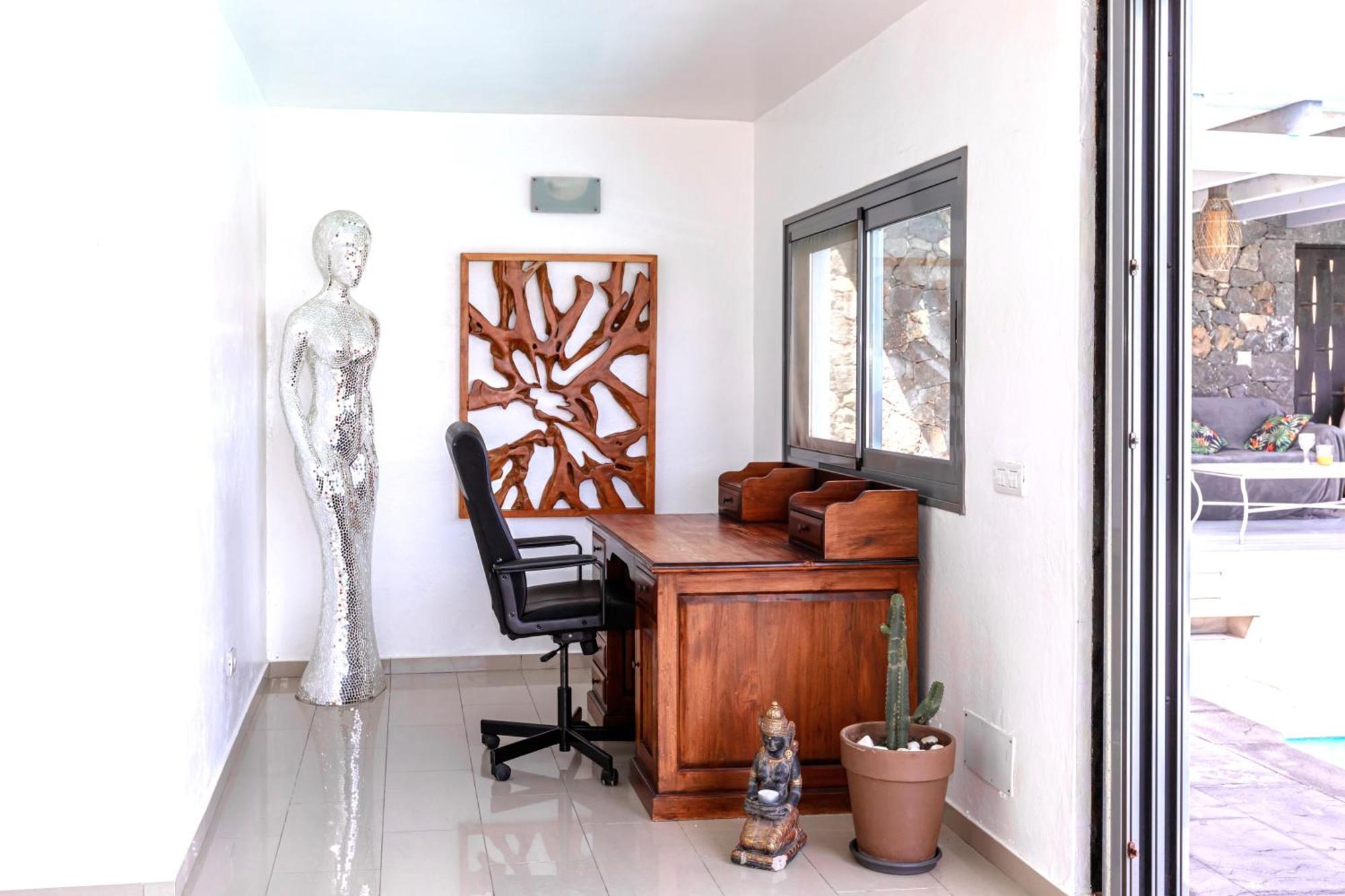 Luxus Villa Mit 5 Schlafzimmern, Heated Pool, Ps4, Fitnessraum Tabayesco Εξωτερικό φωτογραφία